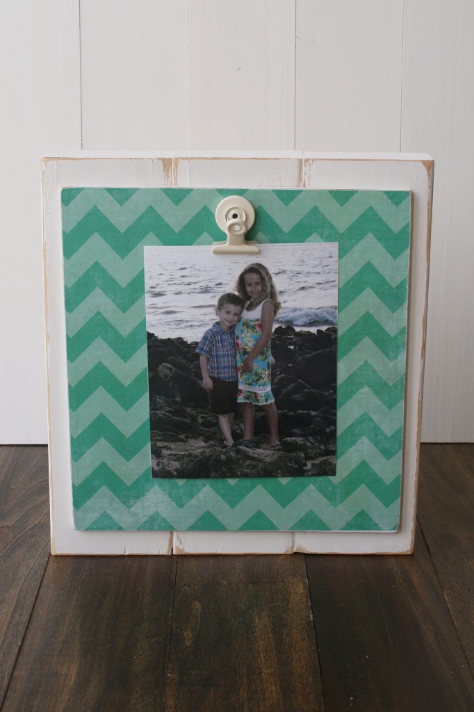 wood photo holder