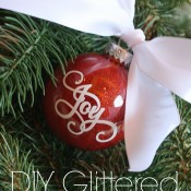 DIY Glittered Ornaments