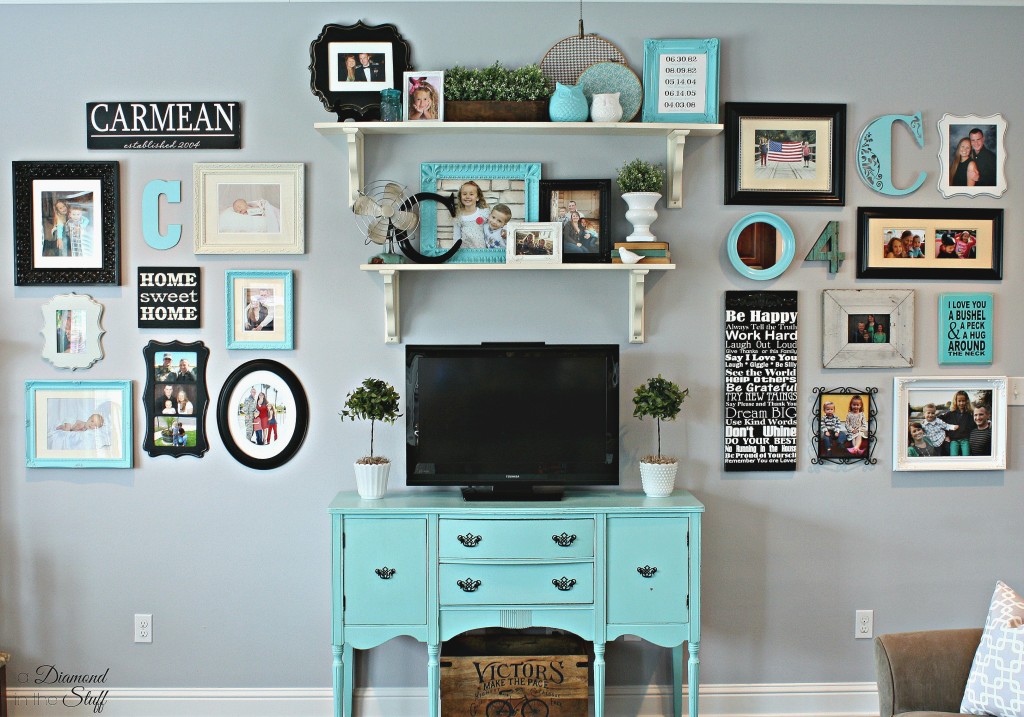 Bright Living Room Wall Gallery