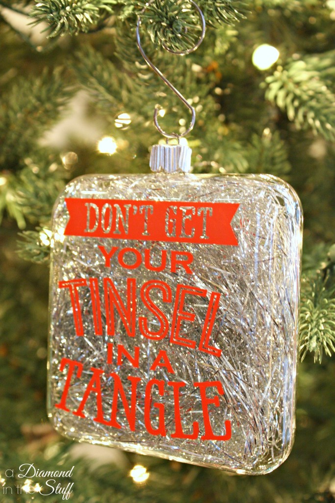 5 Ornaments to Make Using Vinyl | A Diamond in the Stuff