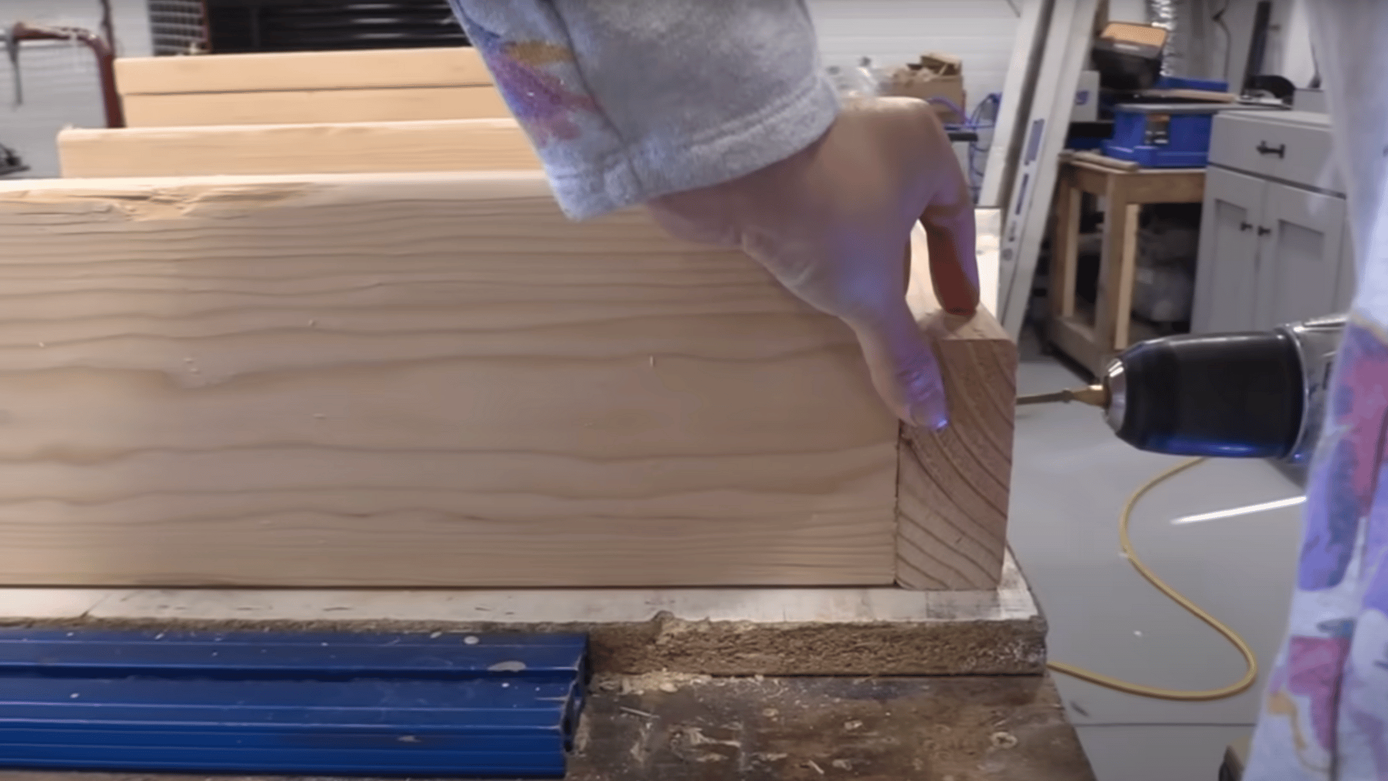 step 2 build the two end frames